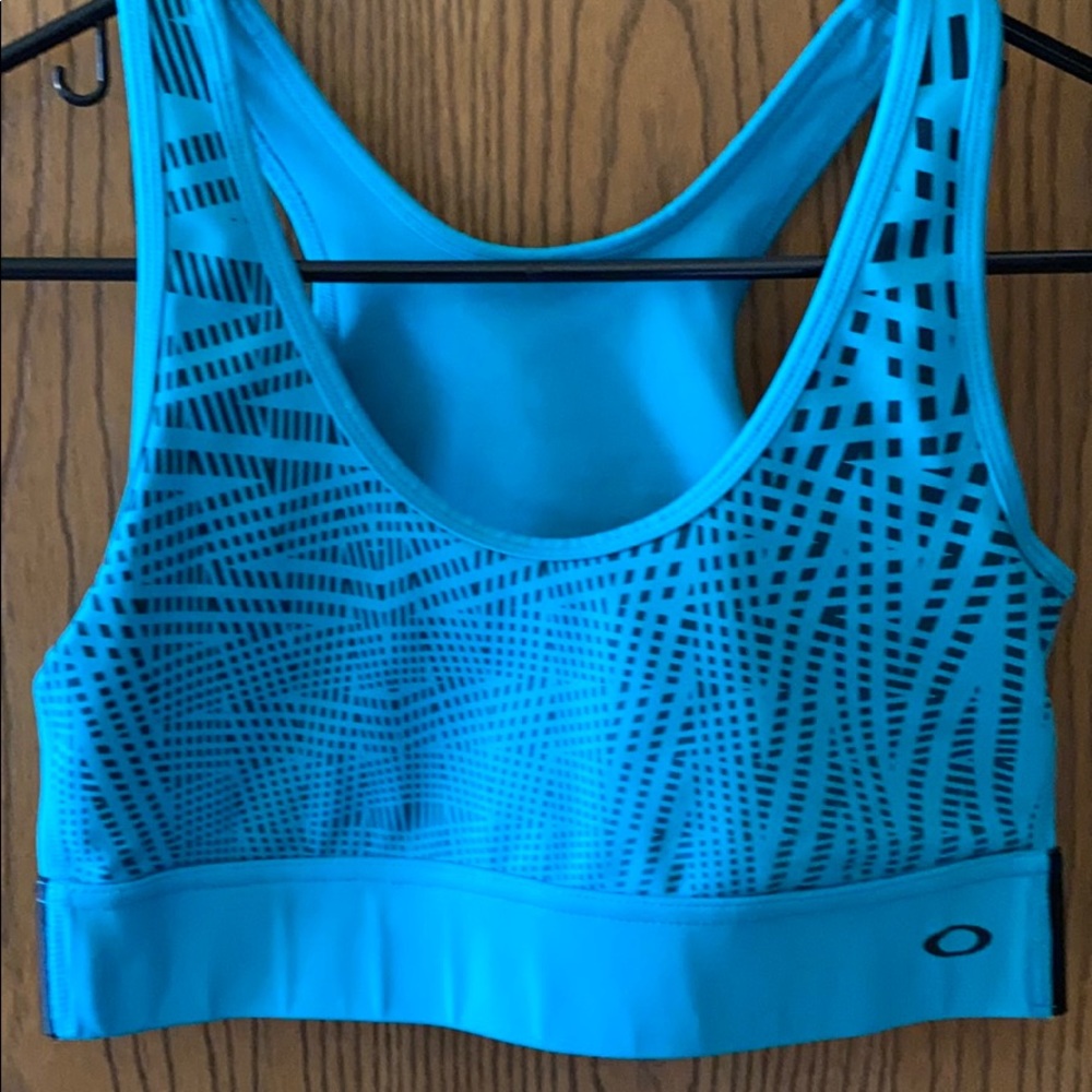 Oakley teal sports bra